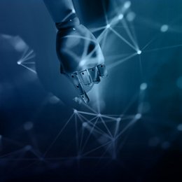 Roboterhand in einem Netzwerk.